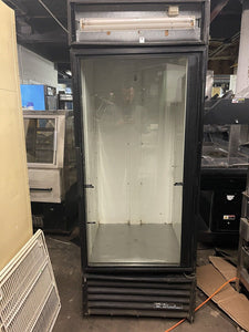 TRUE GDM-26 USED SINGLE GLASS DOOR REFRIGERATOR MERCHANDISER CRYSTAL LIGHT