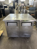 TRUE TUC-36-34 36” UNDERCOUNTER WORK TOP REFRIGERATOR COOLER USED