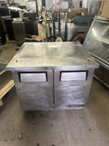 TRUE TUC-36-34 36” UNDERCOUNTER WORK TOP REFRIGERATOR COOLER USED